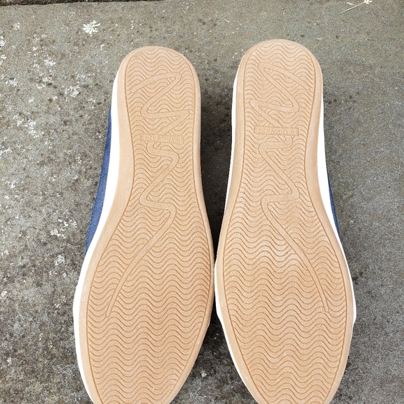 Lands' End ~ Denim Style Loafer Women's Slip On Shoes Blue Sz. 9 - Picture 3 of 4